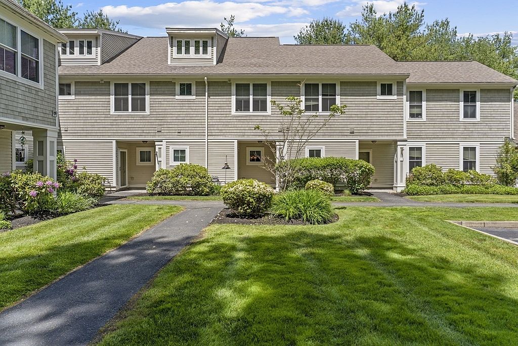 1605 Catalpa Dr Unit 1605